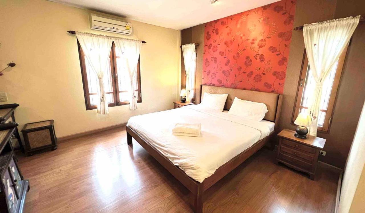 Plumeriahome Near Walking Street Chiang Mai Buitenkant foto